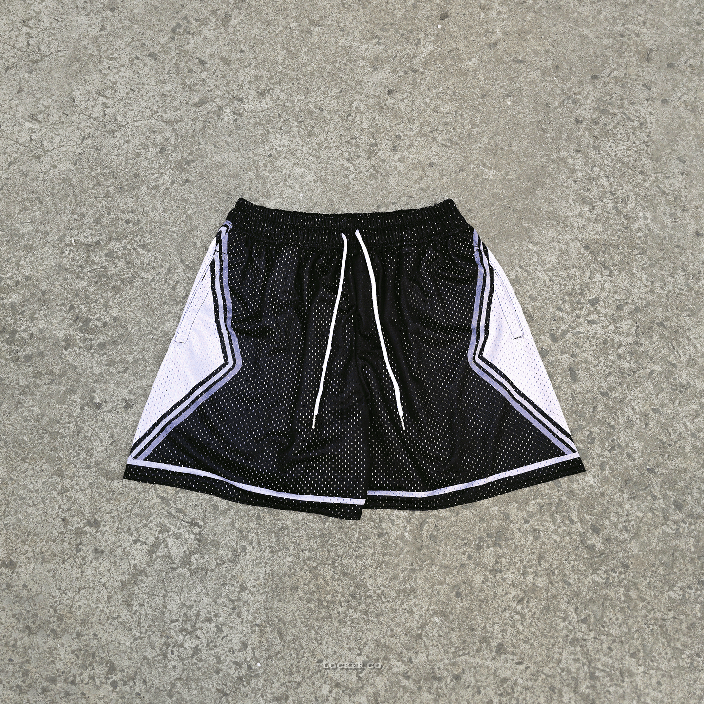 Diamonds Black