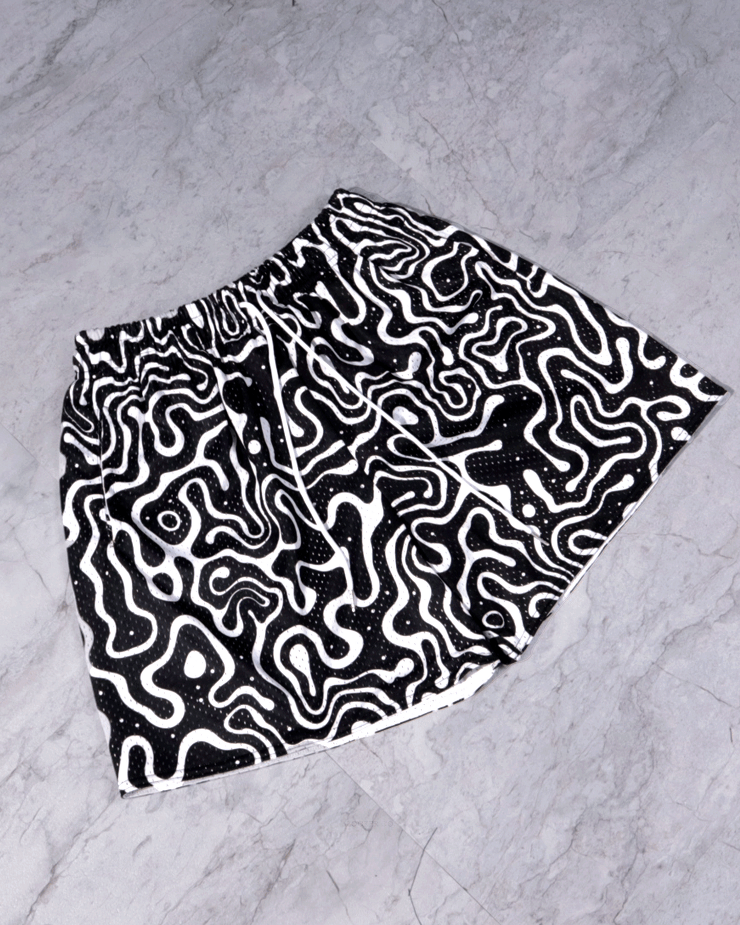 Swirls Black