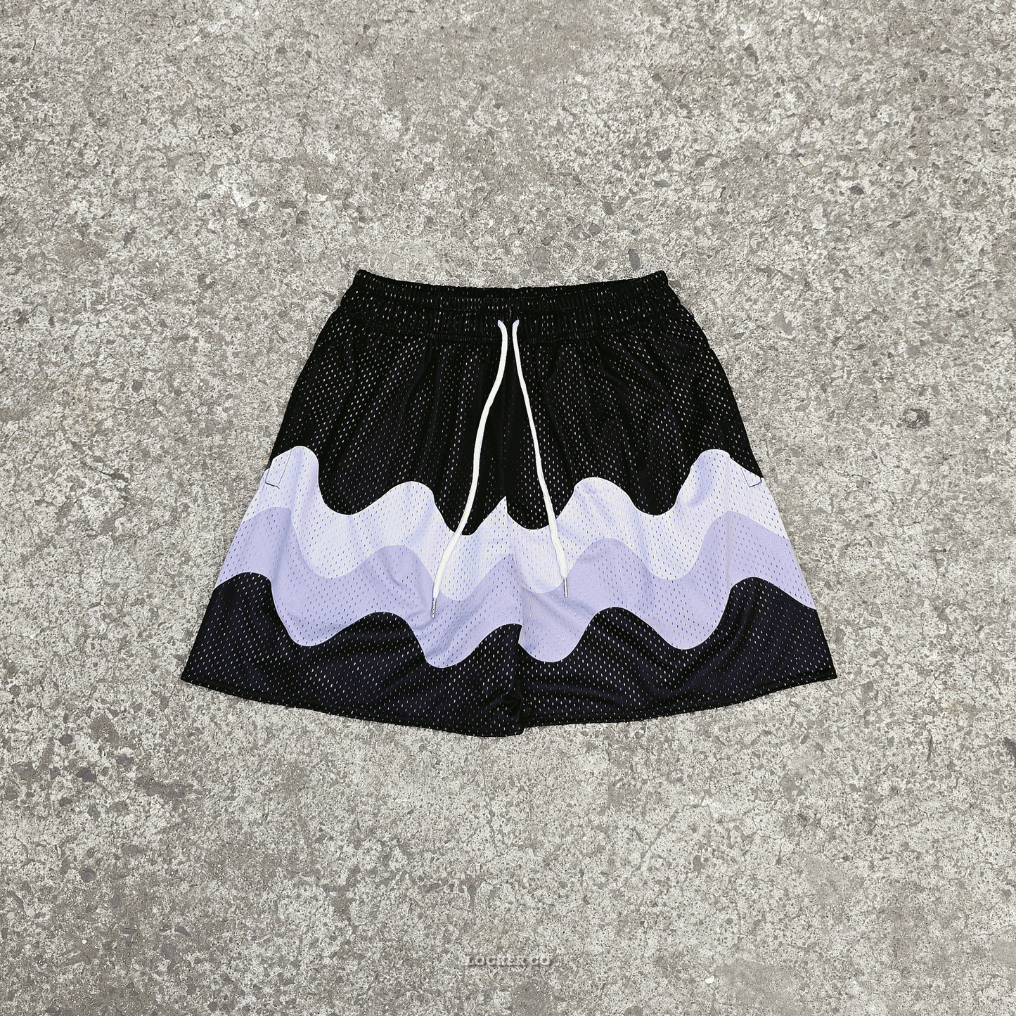 Waves Black